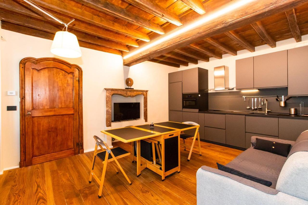Stylish Quardilatero Romano Central Flat Turin Exterior photo